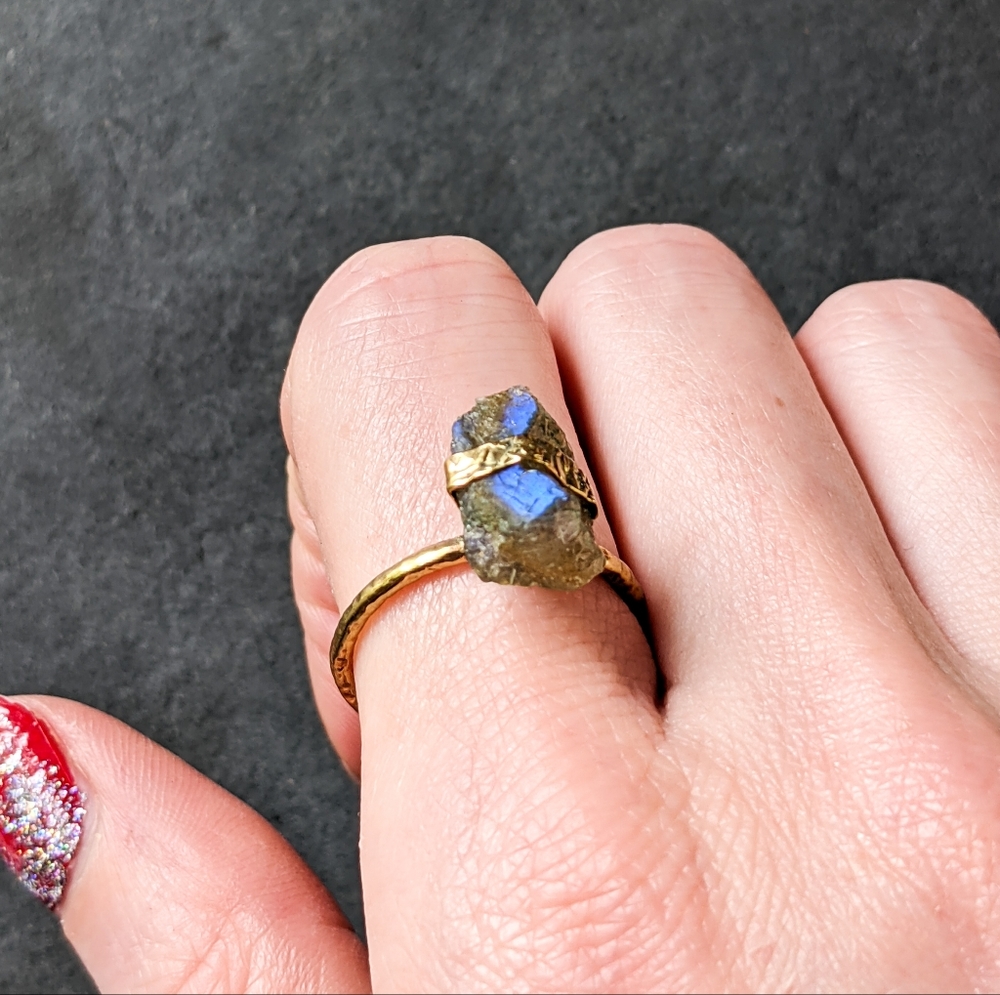 🦋LAST 1🦋 NWT Baizaar Rough Labradorite Ring - Picture 2 of 4